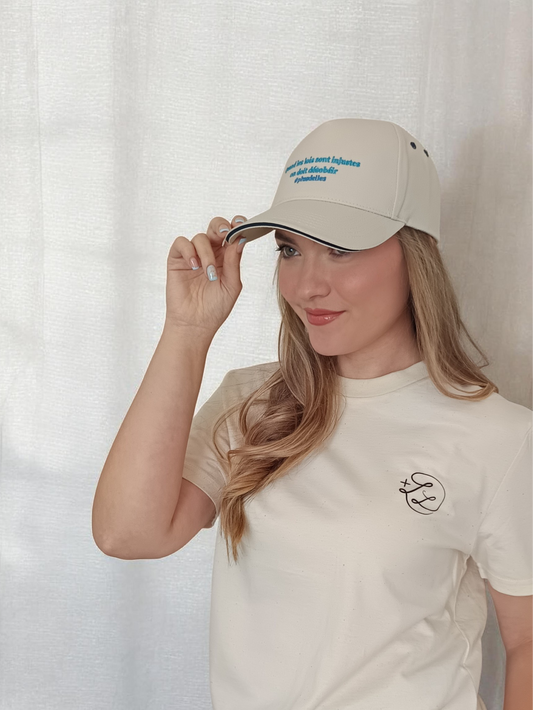 Casquette Légalité ≠ Légitimité plusdelles 