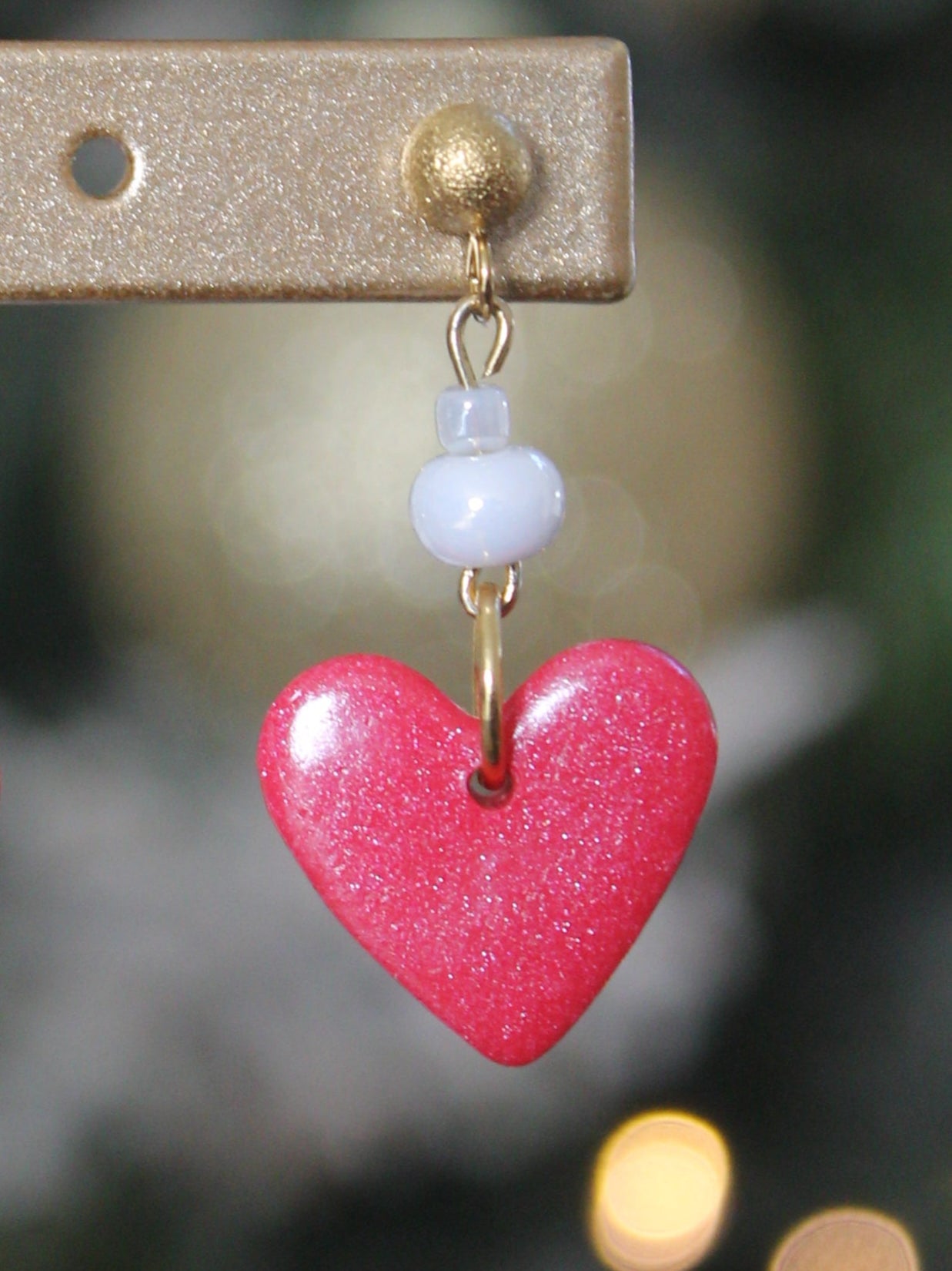 Boucles d'oreilles rouges