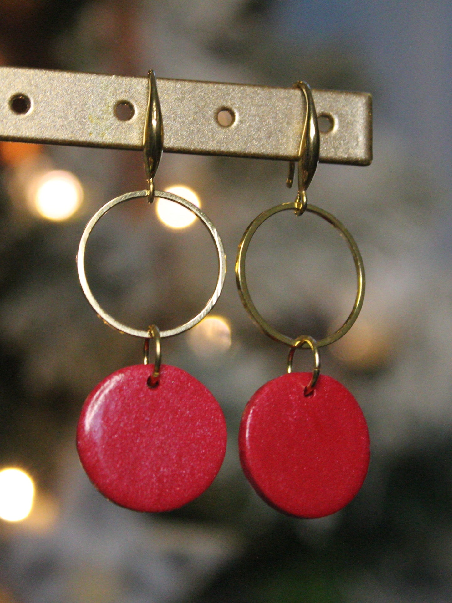 Boucles d'oreilles rouges