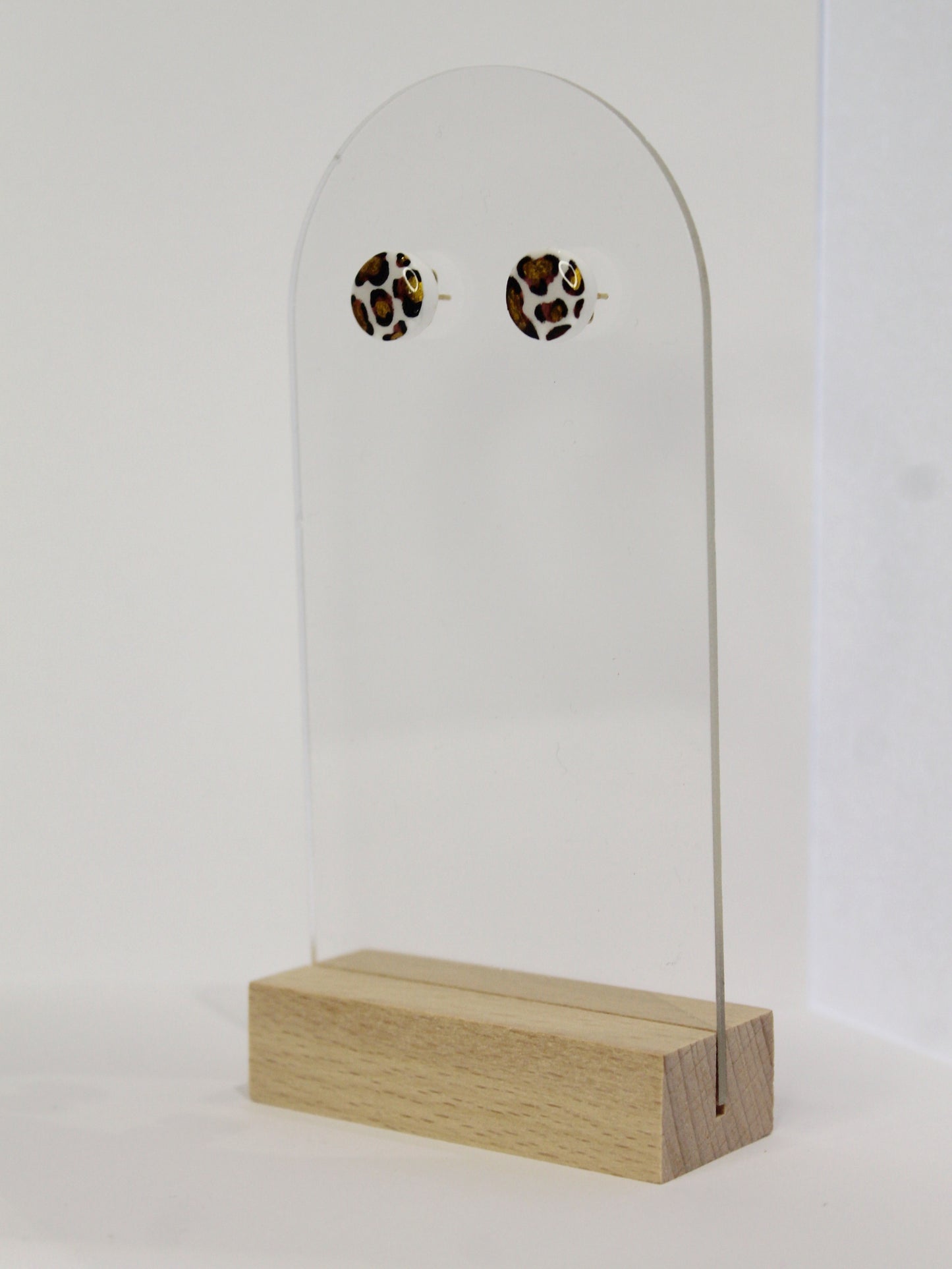 Puces d'oreilles léopard