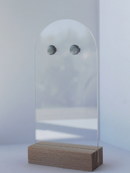 Puces d'Oreilles gris pierre