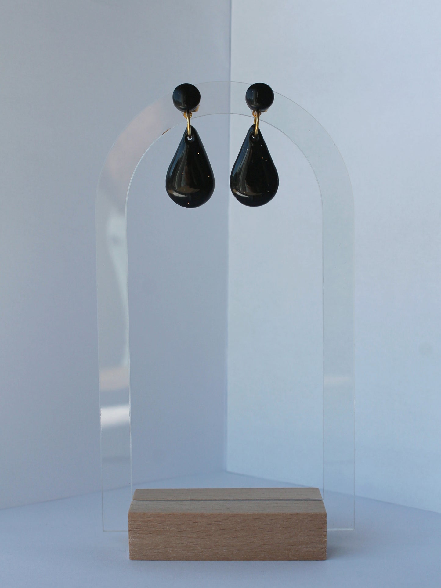 Boucles d'oreilles noires