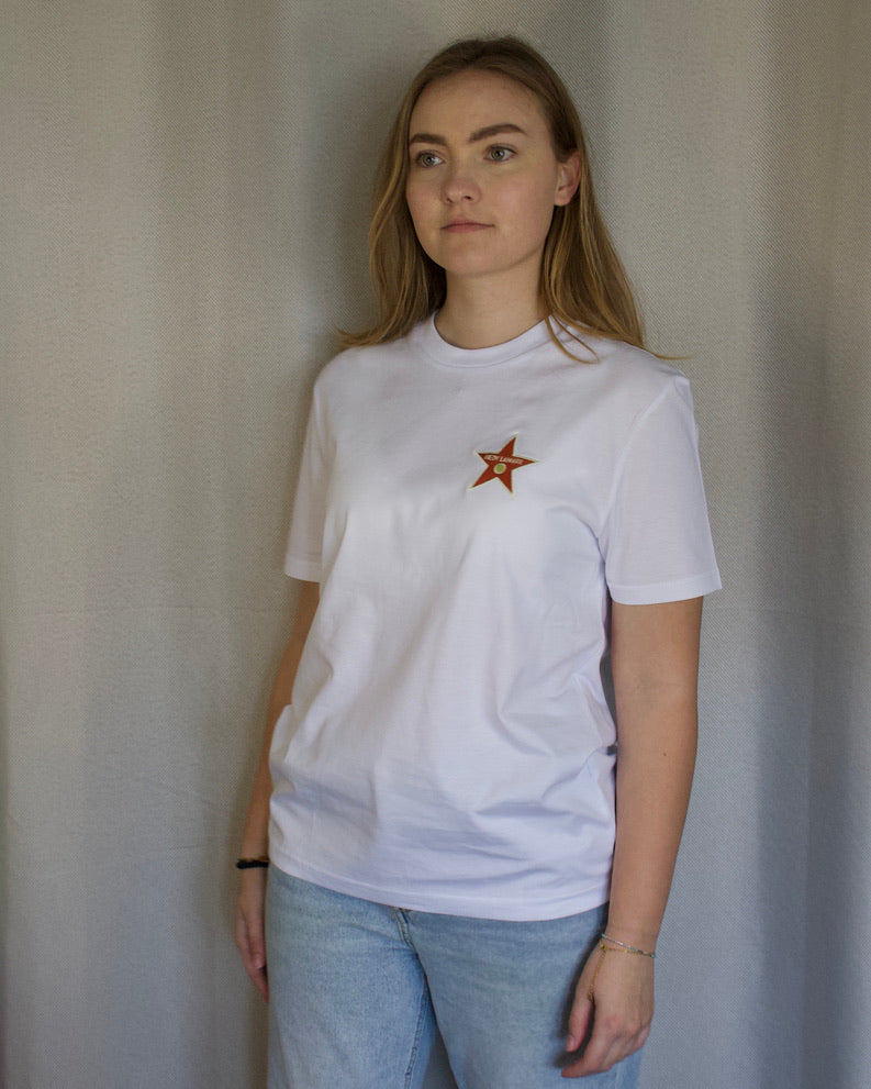 T-shirt Hedy Lamarr porté par une femme 2