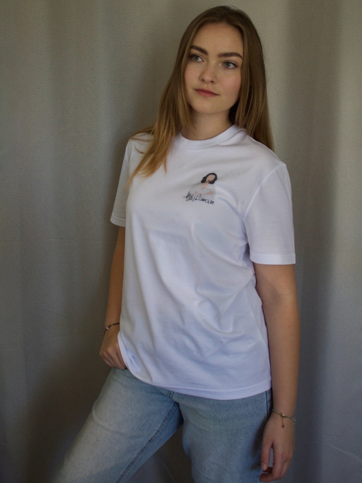 T-shirt Hedy Lamarr n°2 porté par une femme